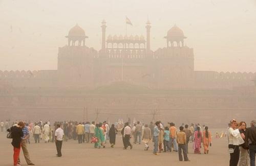 Ô nhiễm không khí tại Delhi của Ấn Độ gây hại tương đương hút 50 điếu thuốc/ngày